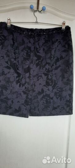 Юбка и жакет 48 размера