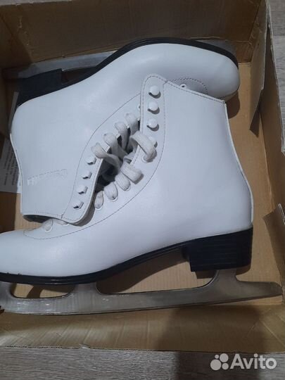 Фигурные коньки 42 размер