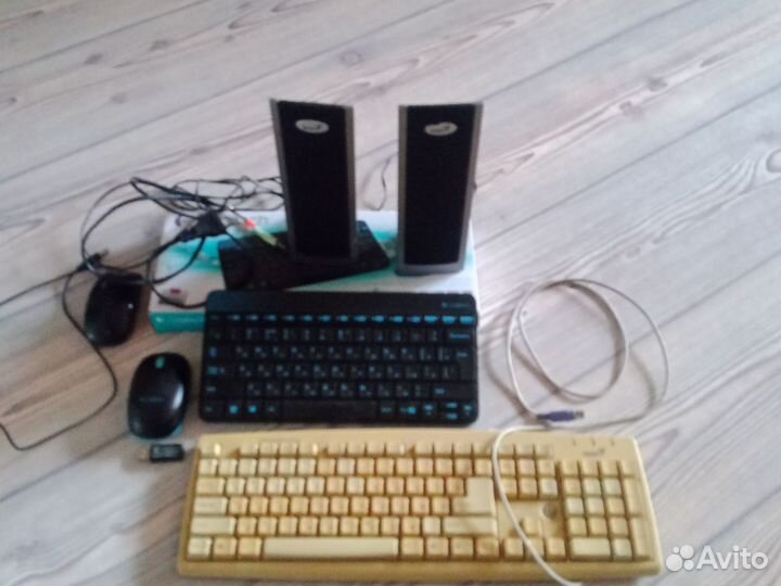 Набор,колонки,мышь, клавиатуры