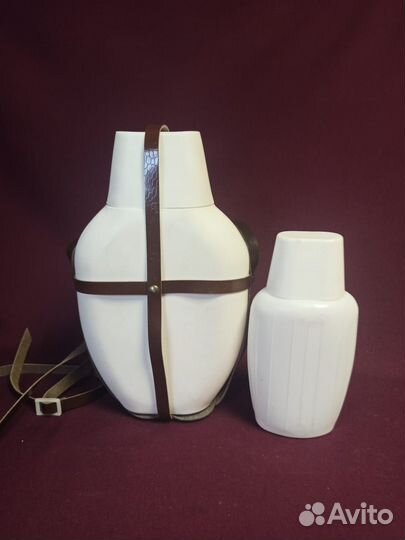 Фляжка пластиковая