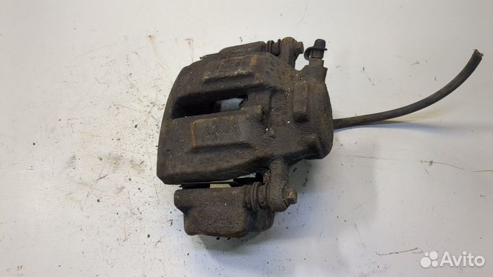 Суппорт Mercedes C W203, 2002