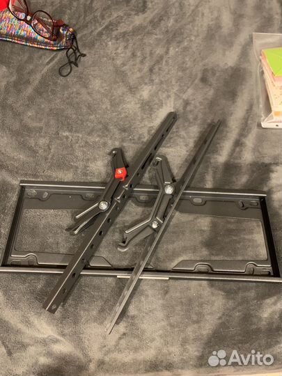 Кронштейн для телевизора