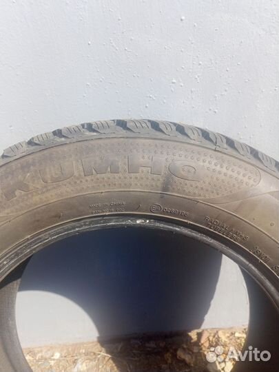 Kumho 722 225/60 R17