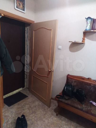 2-к. квартира, 56 м², 2/5 эт.