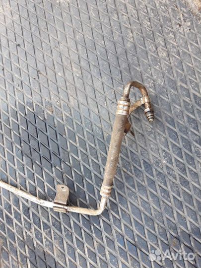 Трубка гура обратка Рено Логан 1