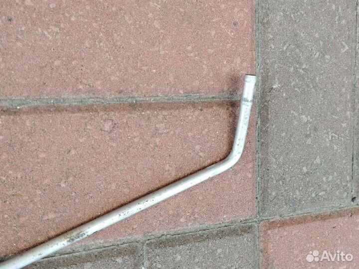 Трубка охлаждения Hyundai i30 2007-2012год