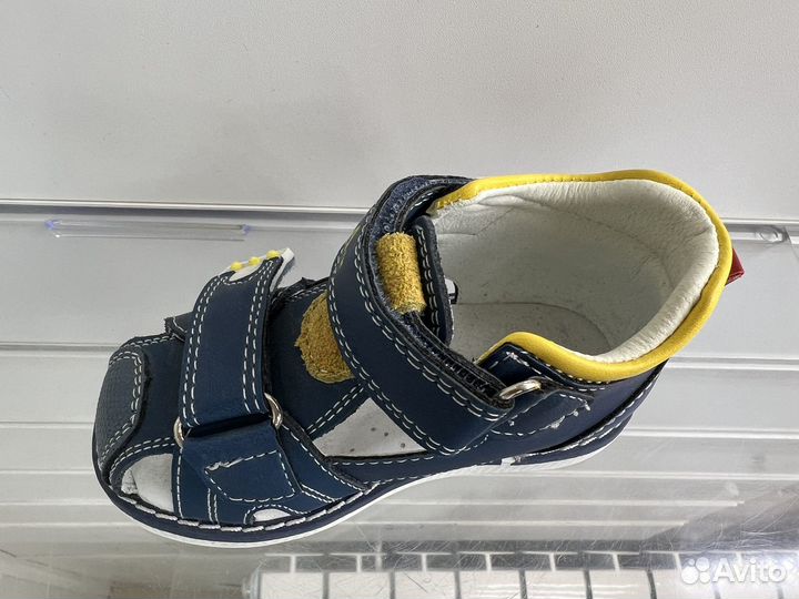 Сандалии для мальчика сказка 20-21 новые