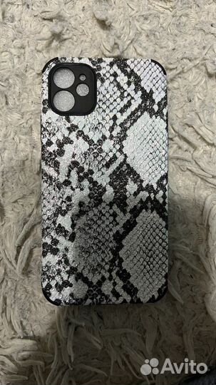 Чехол на iPhone 11