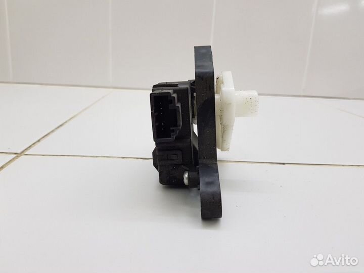 Моторчик привода заслонок отопителя (Zotye T600)