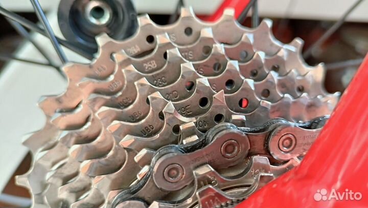 Шоссейный велосипед Shimano105 welt R80