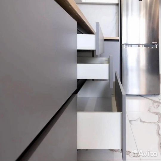 Кухня с техникой