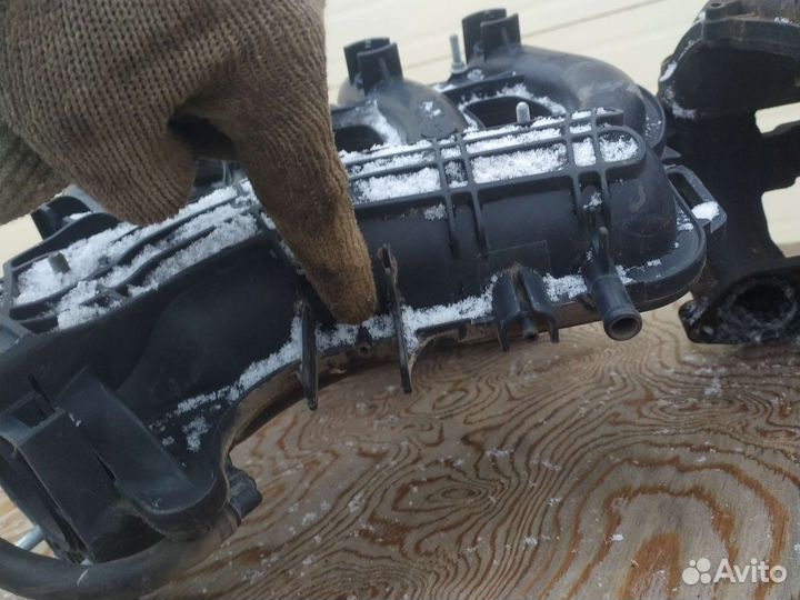 Впускной коллектор Приора