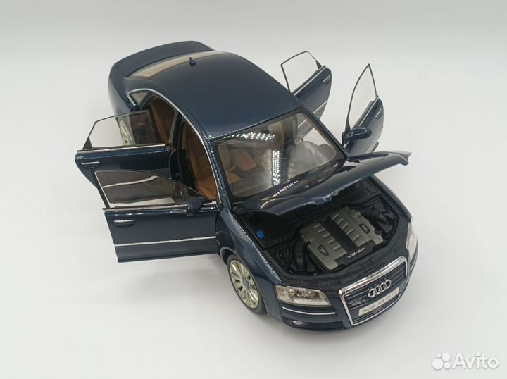 Коллекционная модель Audi A8 D3 W12 1:18 Kyosho