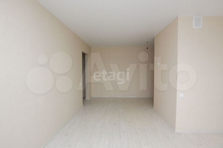 3-к. квартира, 69,4 м², 1/10 эт.