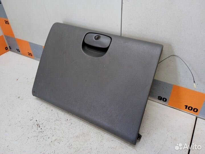 Бардачок Hyundai Santa Fe 1 2.7 2001