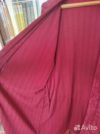 Халат женский махровый 52-54р красный