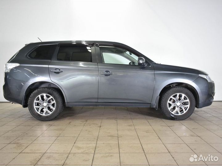 Mitsubishi Outlander 2.0 CVT, 2014, 133 100 км