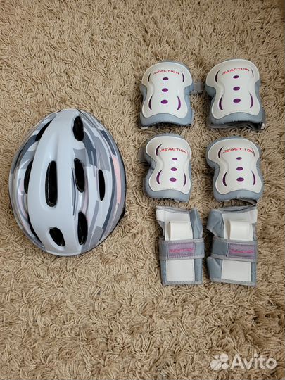 Шлем детский и защита для катания на роликах