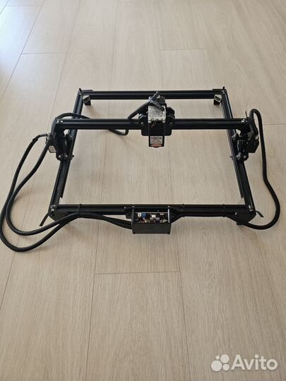 Лазерный гравировальный станок