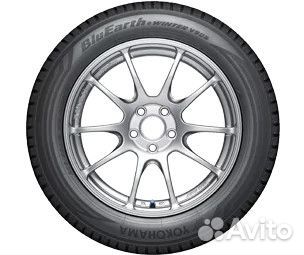 Yokohama BluEarth Winter V906 245/45 R19 102V