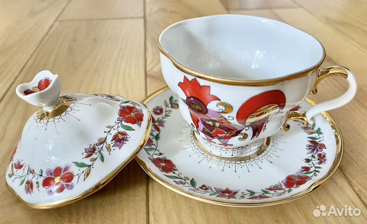 Чайная пара с крышкой,Чашка с блюд.Золотой кантик