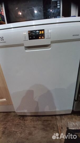 Продам посудомойку могу доставить подключить