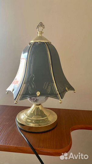 Лампа настольная