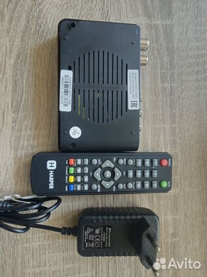 Приставка для цифрового тв harper HDT2-1005