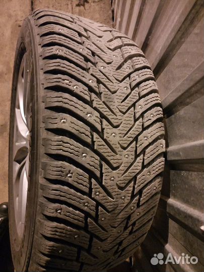 Оригинальные диски с резиной на бмв