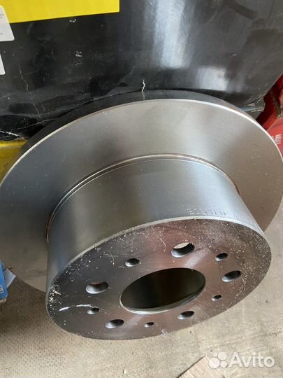 Тормозные диски комплект