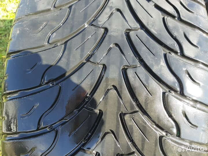 Atturo AZ800 295/40 R20