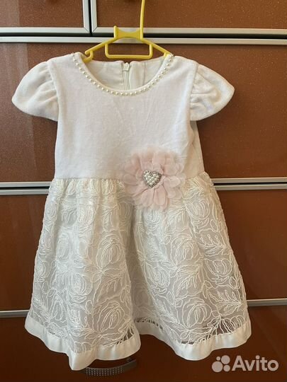 Нарядное платье для девочки