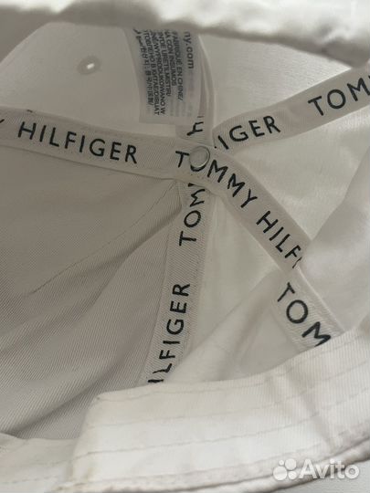 Tommy hilfiger кепка