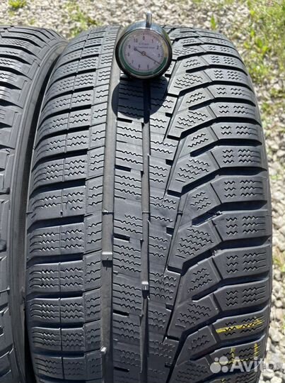 Hankook Winter I'Cept Evo2 W320 225/55 R17
