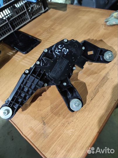 Моторчик стеклоочистителя заднего kia picanto 1