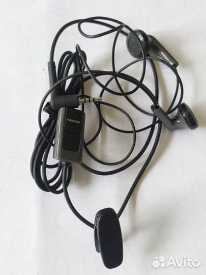 Наушники с нетиповым разъемом