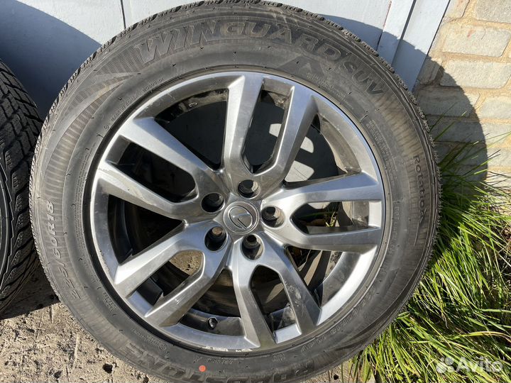 Комплект зимних колес Lexus NX/RX