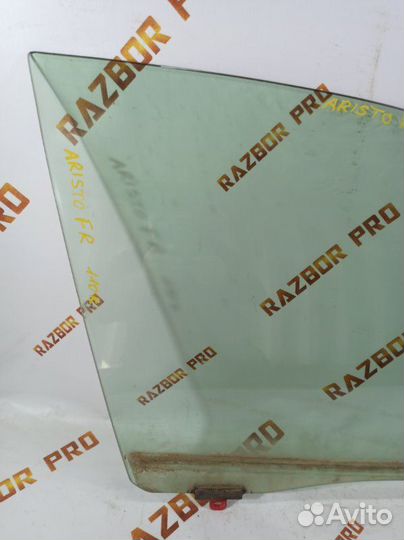 Стекло двери опускное переднее правое Toyota