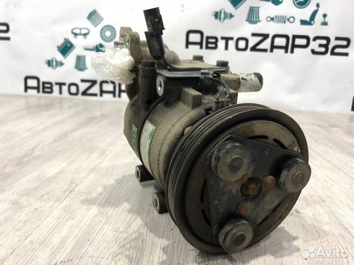 Компрессор кондиционера Hyundai Accent G4EC 2007