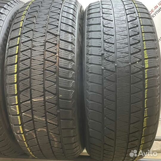 Bridgestone Blizzak VRX2 235/55 R20 98M