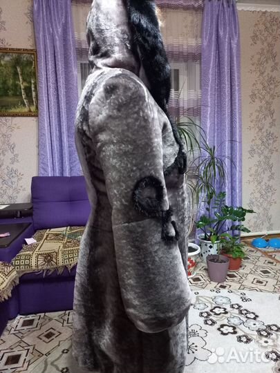Шуба мутоновая с капюшоном 50 52