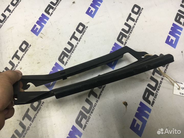 Панель стойки передняя правая Форд Фокус 2