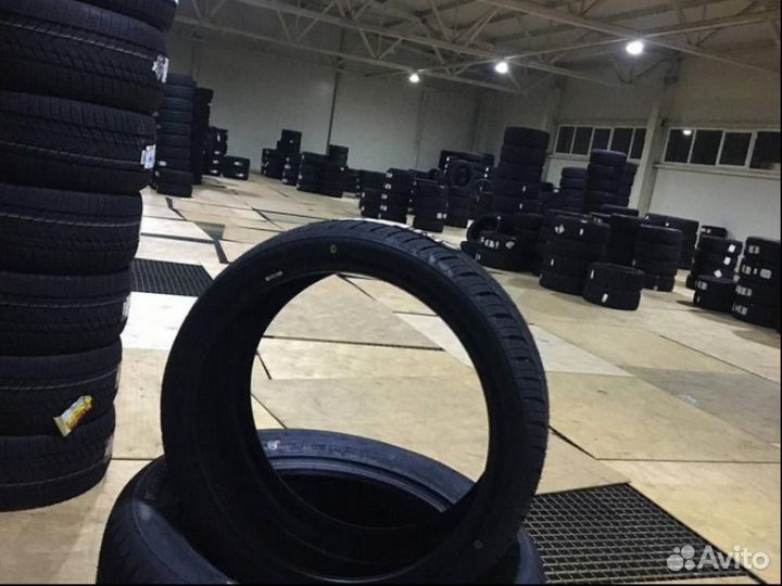 Arivo Winmaster ProX ARW3 235/35 R19 91V