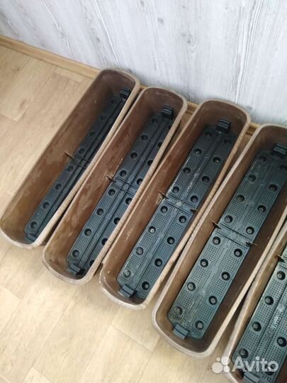 Горшки и кашпо балконные