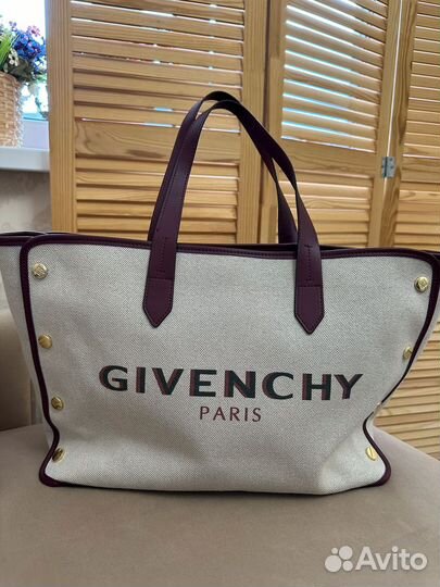 Сумка женская givenchy