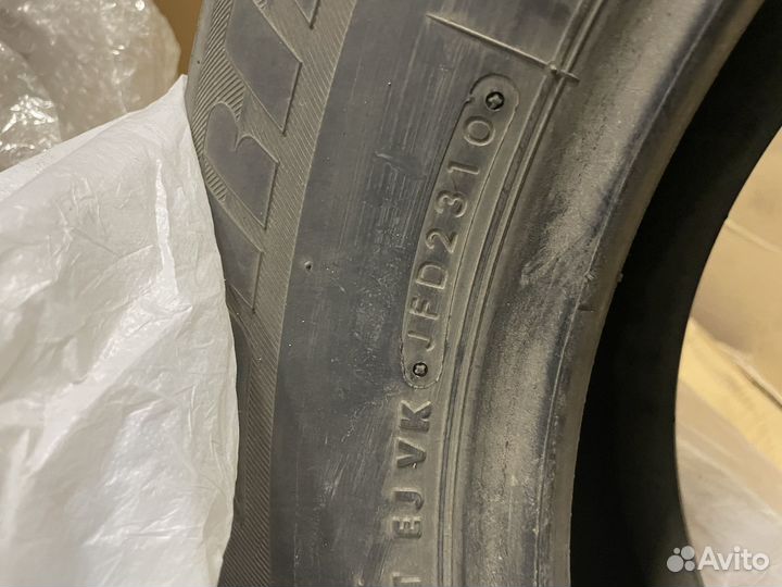 Bridgestone Dueler H/P 235/65 R18