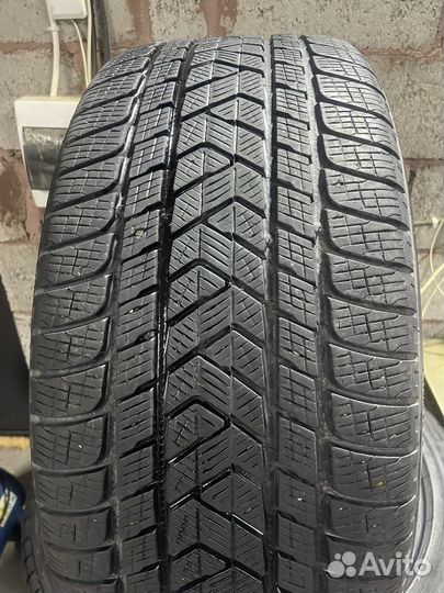 Pirelli Scorpion Winter 275/40 R22 108V