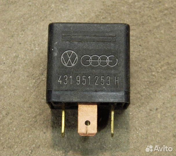 Реле 431951253H Audi 80 B3