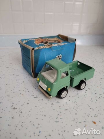 Грузовик СССР бортовой новый в коробке