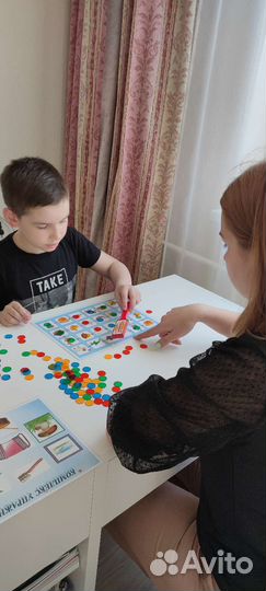 Логопед. Педагог